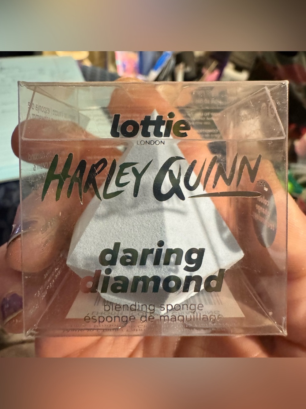 Harley Quinn Daring Diamond Color Changing Blending Sponge